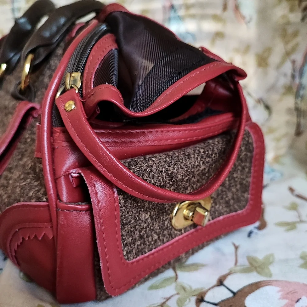 Pet Dog Cat Carrier Airplane Travel Road Trip Crate Soft Sided Wooly Brown Red